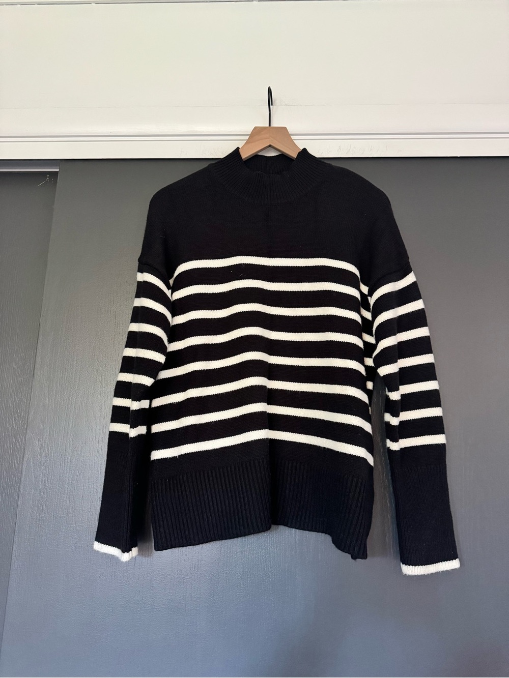 Philosophy Striped Mockneck Sweater sz L